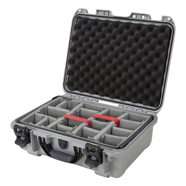 Model 925 Wtrprf Case 18.7x14.8x7" Slvr PowerClaw Latching Sys Sft Grp/Ergo Hndl