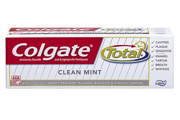 Colgate&reg; Total Clean Mint toothpaste