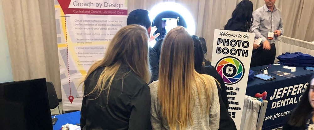 Reciba capacitaci&oacute;n continua en eventos